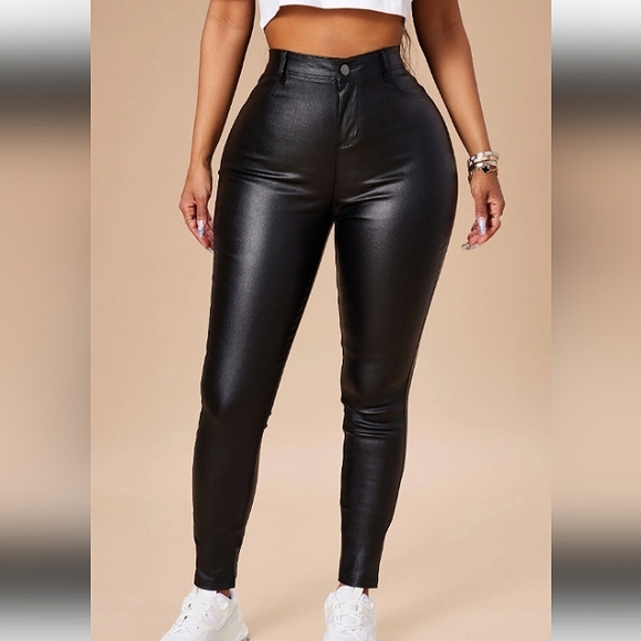 Fashion Nova Pants - New Fashionnova faux leather sammie high rise pants
